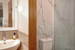 Colombo Villa Collection