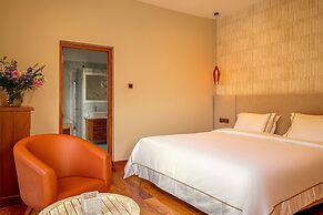 Colombo Villa Collection