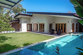 Colombo Villa Collection