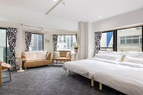 Toranomon Guesthouse 5F