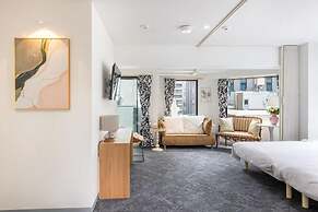 Toranomon Guesthouse 5F