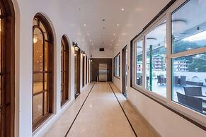 Quality Inn by Lawrence