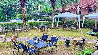 The Grand Morocc Hotel