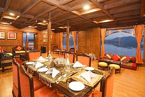 Ekta Houseboat Statue Of Unity Kevadia