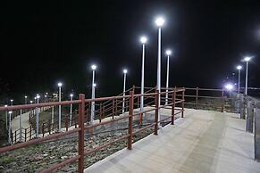 Ekta Houseboat Statue Of Unity Kevadia