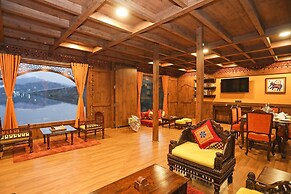 Ekta Houseboat Statue Of Unity Kevadia