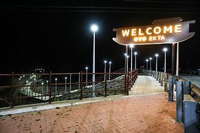 Ekta Houseboat Statue Of Unity Kevadia