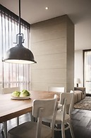 w Bright 1BR w View in El Nogal