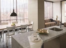 w Bright 1BR w View in El Nogal