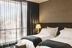 w Spacious 3BR w View in El Nogal