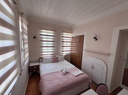 Demiröz Konak Otel