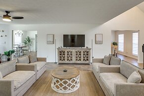 Private Deck & Game Room: Portland Group Getaway