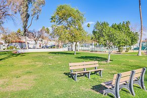 Relax by Pool & Play Tennis: Biltmore Retreat!