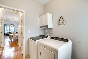 3 Mi to Dtwn Memphis: Charming Family Home!