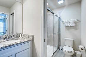 Resort Getaway w/ Game Room: 11 Mi to Disney!