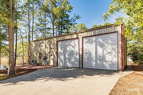 Waterfront Retreat w/ Fishing Dock in Pensacola
