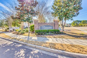 Beach Shuttle & Pool: North Myrtle Beach Condo!