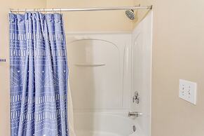 Beach Shuttle & Pool: North Myrtle Beach Condo!