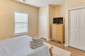 Beach Shuttle & Pool: North Myrtle Beach Condo!