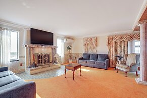 Beachfront Home ~ 7 Mi to Cape May!