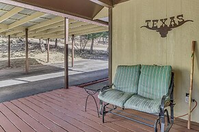 1 Mi to Downtown Ruidoso: Peaceful Forested Cabin!