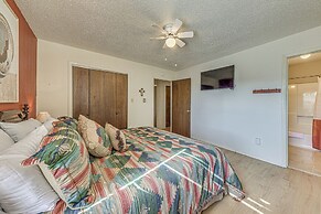 1 Mi to Downtown Ruidoso: Peaceful Forested Cabin!