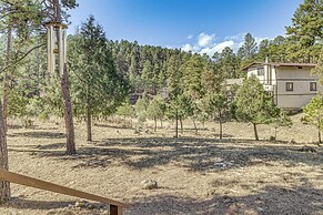 1 Mi to Downtown Ruidoso: Peaceful Forested Cabin!