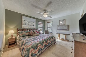 1 Mi to Downtown Ruidoso: Peaceful Forested Cabin!