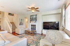 14 Mi to Old Town Temecula: Luxe Fallbrook Home!