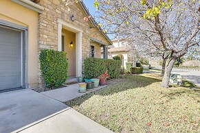 14 Mi to Old Town Temecula: Luxe Fallbrook Home!