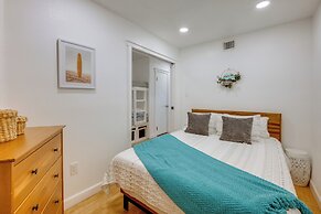 Steps to Beach: Corpus Christi Condo w/ Balcony