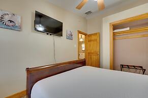 Waterfront Retreat in Rockport w/ Dock Access