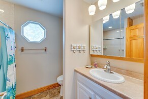 Waterfront Retreat in Rockport w/ Dock Access