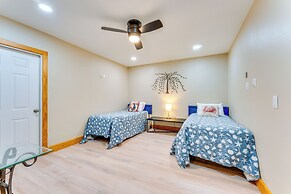 Waterfront Retreat in Rockport w/ Dock Access