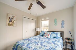 Walk to Beach & Pier: Updated Abode in Rockport!