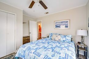Walk to Beach & Pier: Updated Abode in Rockport!