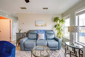 Walk to Beach & Pier: Updated Abode in Rockport!