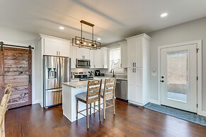 Cherokee Lake Retreat w/ Views in Morristown!