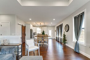 Cherokee Lake Retreat w/ Views in Morristown!