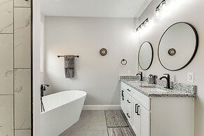 Cherokee Lake Retreat w/ Views in Morristown!