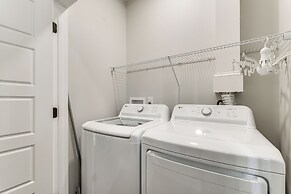 Cherokee Lake Retreat w/ Views in Morristown!