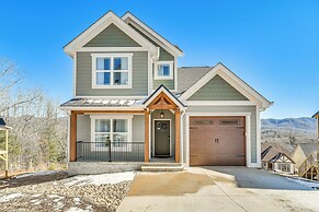 Newly Built Home w/ Mtn Views in Black Mountain!