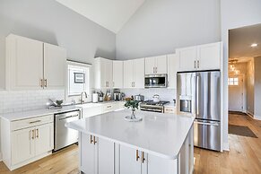 Newly Built Home w/ Mtn Views in Black Mountain!