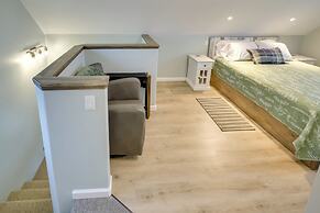 Mountain-view Deck: Secluded Cabin in Palmer