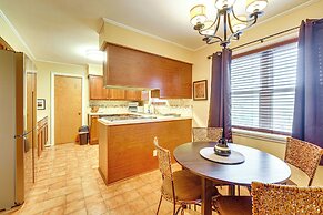 2 Mi to U of A: Centrally Located Home w/ Patio!