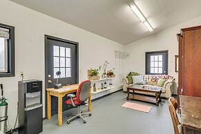 5 Mi to Hillsboro: Peaceful Home w/ Fire Pit