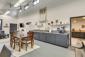 5 Mi to Hillsboro: Peaceful Home w/ Fire Pit