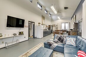 5 Mi to Hillsboro: Peaceful Home w/ Fire Pit