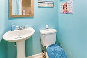 3 Mi to Dover Motor Speedway: Pet-friendly Retreat