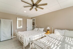 Lakefront Lookout Shoals Getaway w/ Table Games!